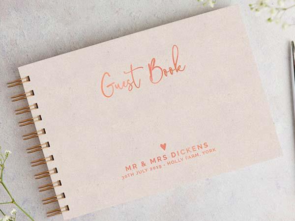 10 Creative and Useful Ideas for Guest books at a Wedding | Clear Wedding Invites
