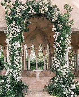 12 Budget Greenery Wedding Ideas for Organic Wedding | Clear Wedding Invites