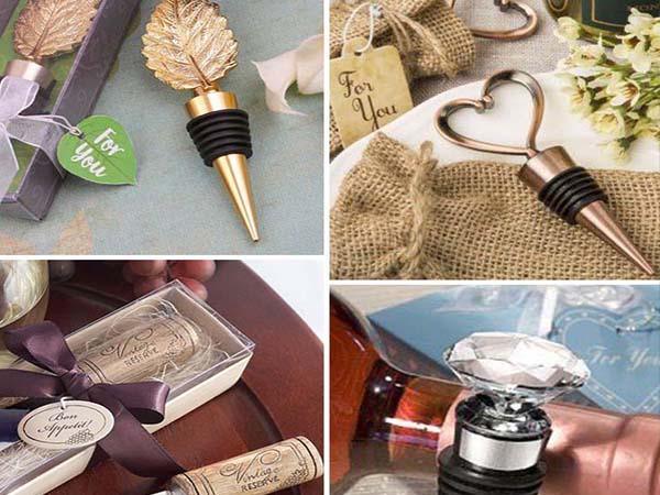 3 Useful Ideas for Picking the Perfect Wedding Gifts | Clear Wedding Invites