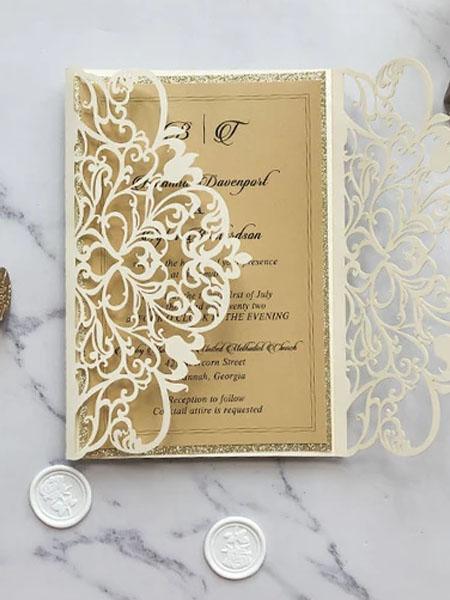 5 Chic Wedding Invitations to Perfectly Match Your Wedding Colors | Clear Wedding Invites