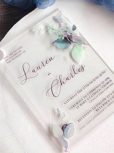 6 Minimalist Organic Wedding Details with Color Combos | Clear Wedding Invites