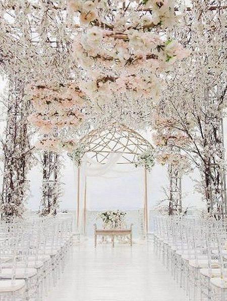 8 Incredible Outdoor Wedding Ceremony Decoration Styles and Ideas | Clear Wedding Invites
