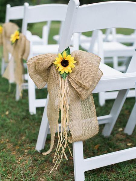 9 Amazing Wedding Chairs Decoration Ideas for Country Bride | Clear Wedding Invites