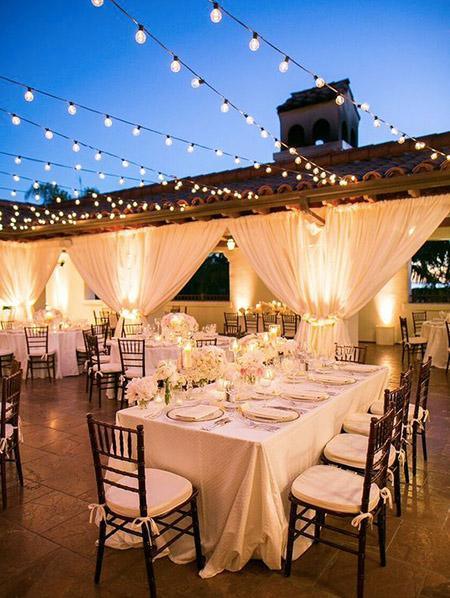 9 Elegant Rustic Fall Barn Wedding Color Ideas and Decorations | Clear Wedding Invites