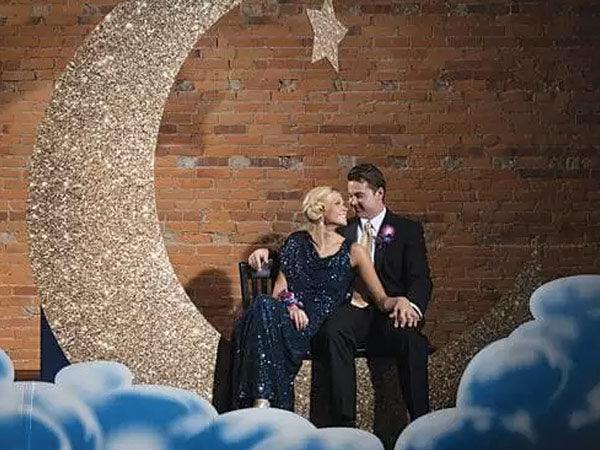 Ethereal Starry Night Wedding Ideas with Romantic Atmosphere